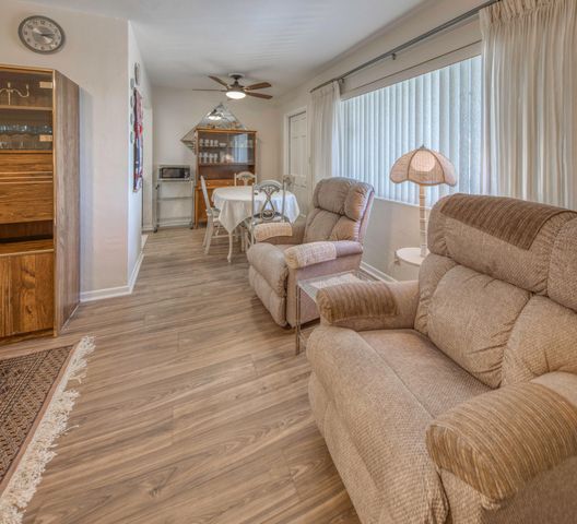 1980 Sunset Avenue 19, Lake Worth Beach, FL 33461