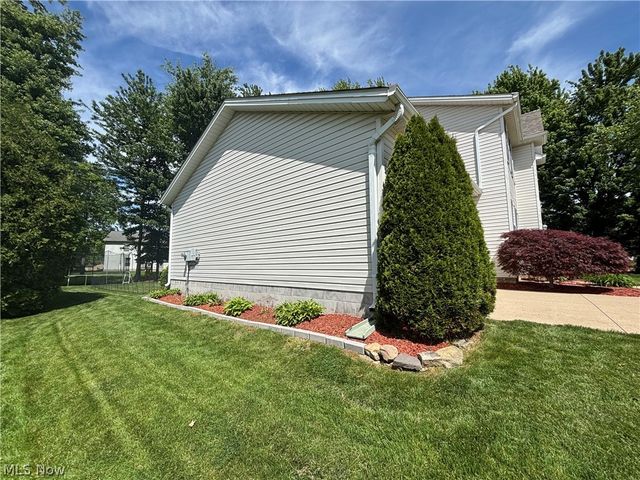 695 Meadowlark Road, Painesville, OH 44077