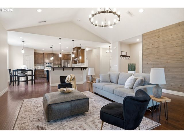 18704 Se 11TH St, Vancouver, WA 98683