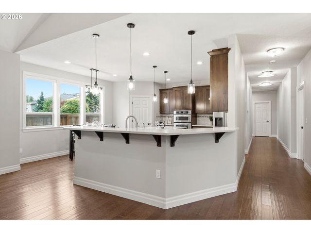 18704 Se 11TH St, Vancouver, WA 98683
