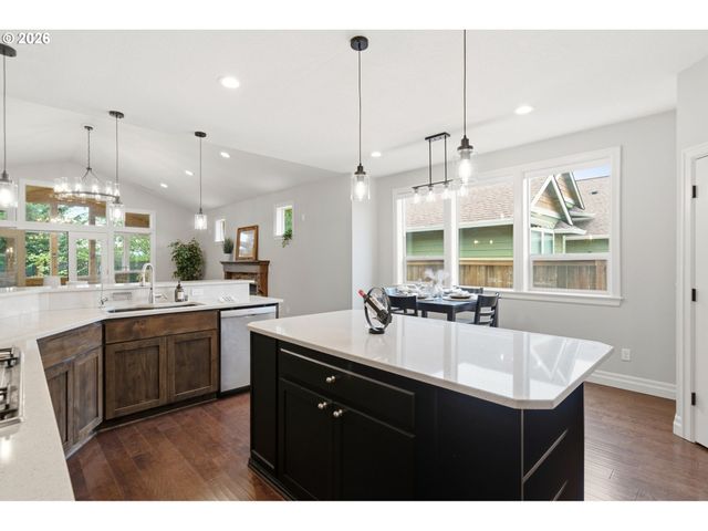 18704 Se 11TH St, Vancouver, WA 98683