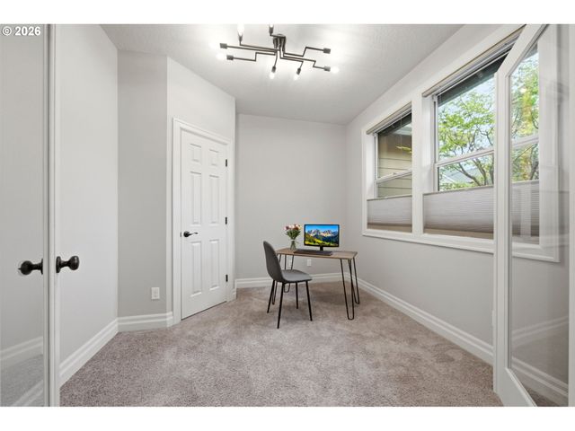 18704 Se 11TH St, Vancouver, WA 98683