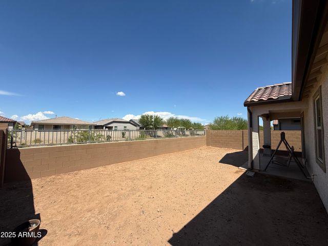 8956 W SOLANO Drive, Glendale, AZ 85305