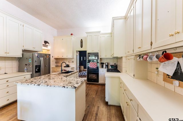 414 College Street, Sulphur Springs, TX 75482