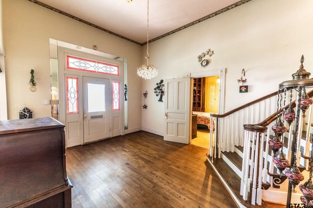 414 College Street, Sulphur Springs, TX 75482