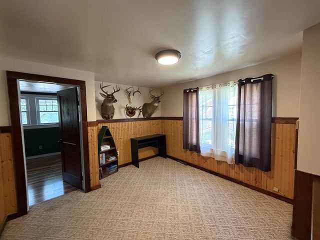 416 W FULTON STREET, Waupaca, WI 54981