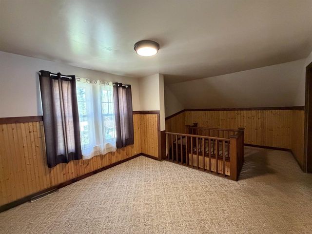 416 W FULTON STREET, Waupaca, WI 54981