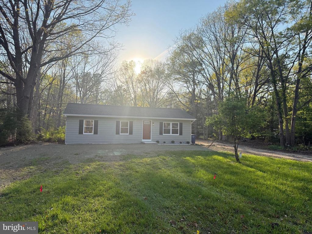 93 ELY AVE, Franklinville, NJ 08322