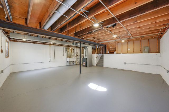 831 Violet Lane, Matteson, IL 60443