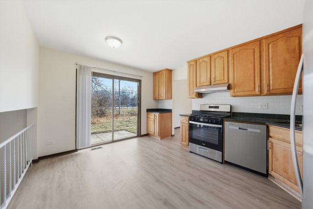 831 Violet Lane, Matteson, IL 60443