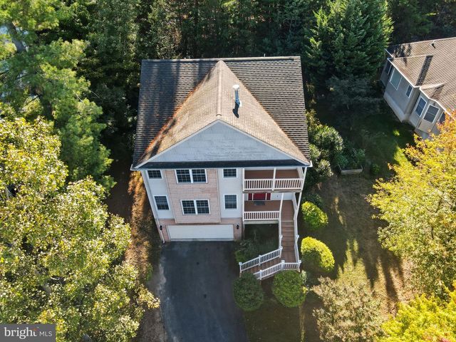 121 WATERSIDE LN, Cross Junction, VA 22625