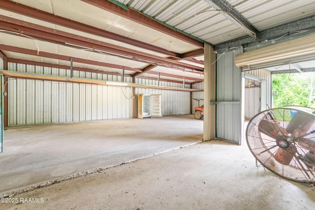 2119 Atchafalaya River Highway, Breaux Bridge, LA 70517