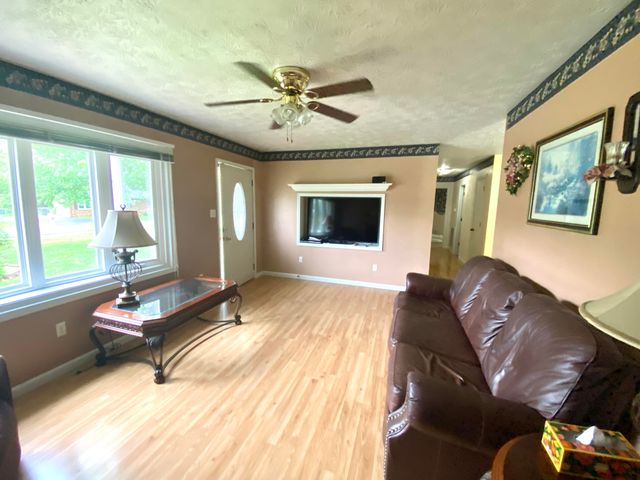156 Heather Lane, Ledbetter, KY 42058