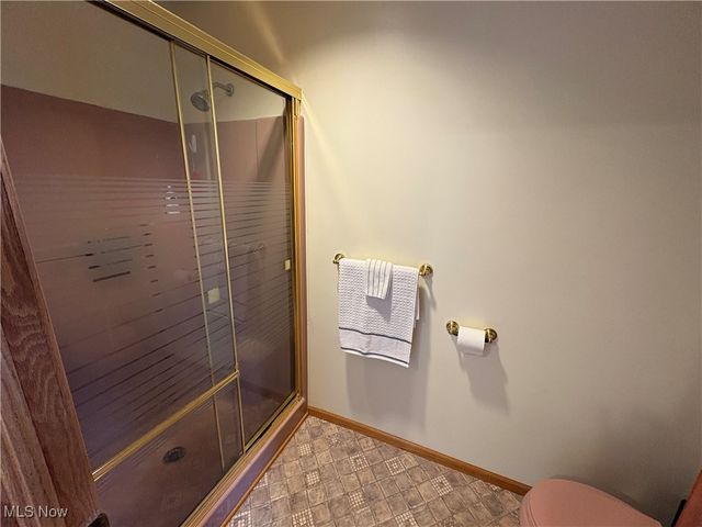 47647 Watson Road, St Clairsville, OH 43950