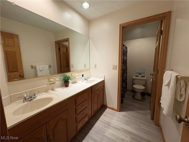 47647 Watson Road, St Clairsville, OH 43950