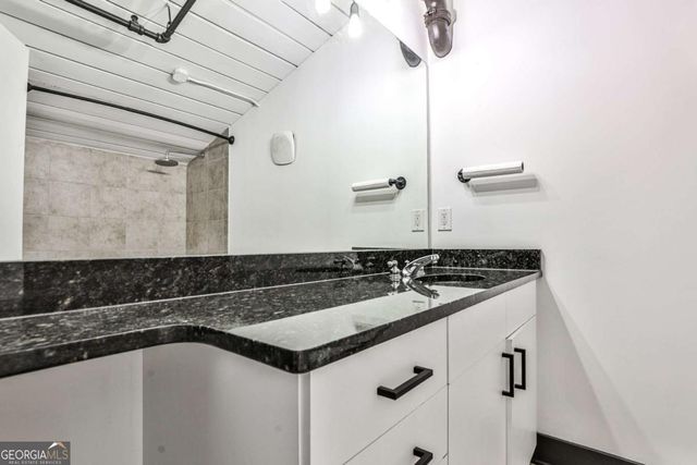 1261 CAROLINE Street 211, Atlanta, GA 30307