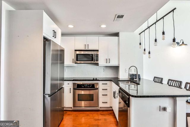 1261 CAROLINE Street 211, Atlanta, GA 30307
