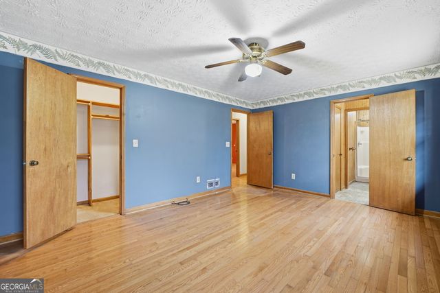 1675 Knight Circle, Loganville, GA 30052