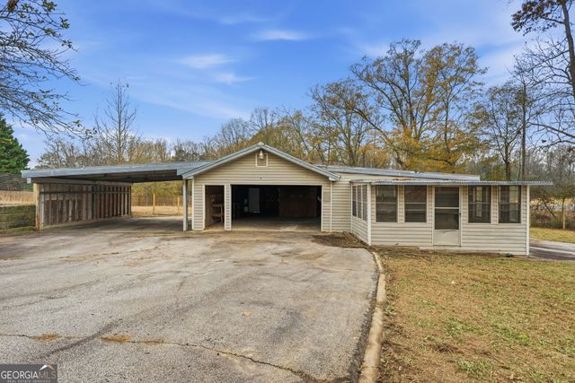 1675 Knight Circle, Loganville, GA 30052