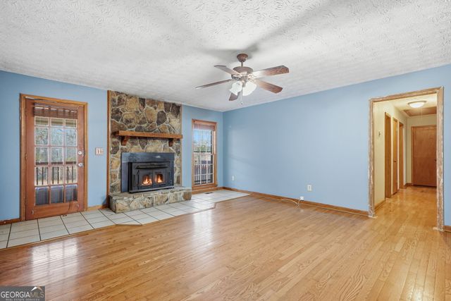 1675 Knight Circle, Loganville, GA 30052