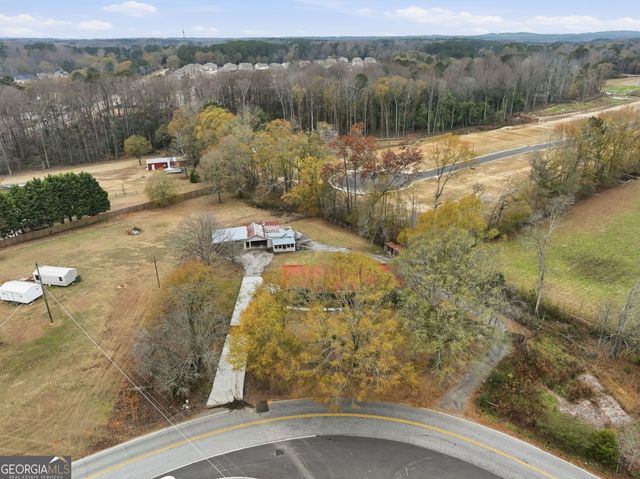 1675 Knight Circle, Loganville, GA 30052