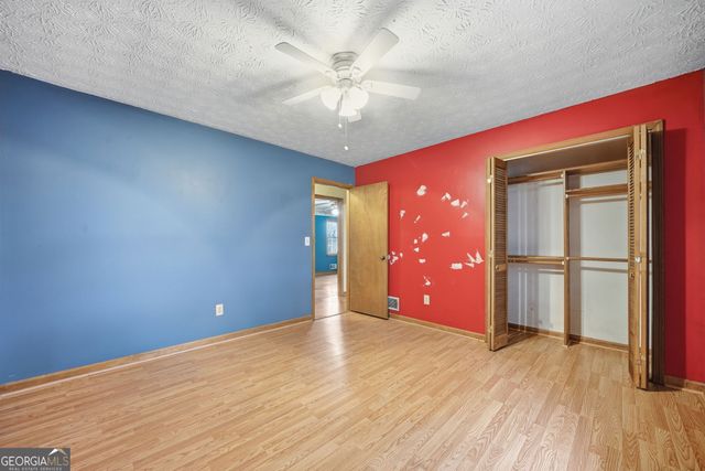 1675 Knight Circle, Loganville, GA 30052