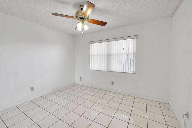 10369 NW 24th Place 402, Sunrise, FL 33322