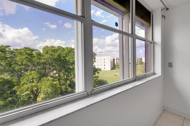 10369 NW 24th Place 402, Sunrise, FL 33322