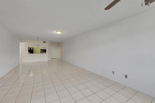 10369 NW 24th Place 402, Sunrise, FL 33322