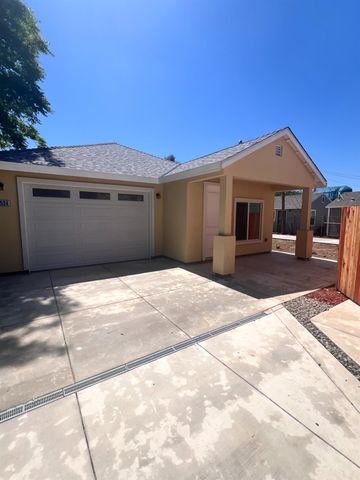 3530 26th Ave, Sacramento, CA 95820