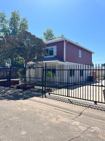3530 26th Ave, Sacramento, CA 95820