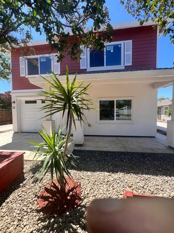 3530 26th Ave, Sacramento, CA 95820