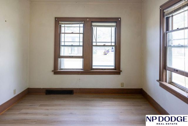 4845 Leighton Avenue, Lincoln, NE 68504