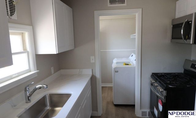 4845 Leighton Avenue, Lincoln, NE 68504