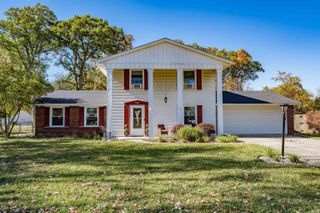 4321 Oakhurst Drive, Fort Wayne, IN 46815
