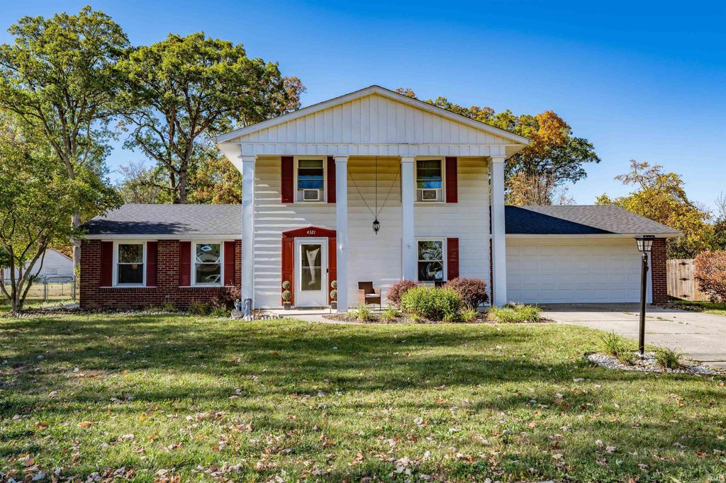 4321 Oakhurst Drive, Fort Wayne, IN 46815