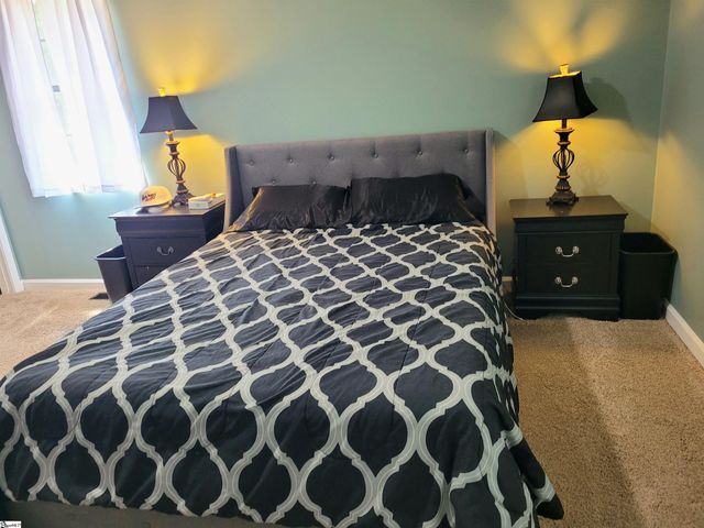 5202 Fairview Road, Gray Court, SC 29645