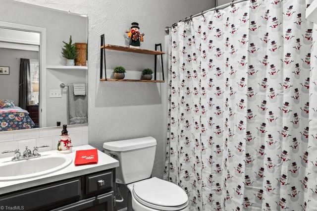 106 Norma Lane, Advance, NC 27006