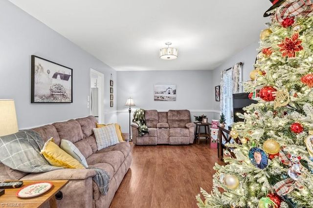 106 Norma Lane, Advance, NC 27006