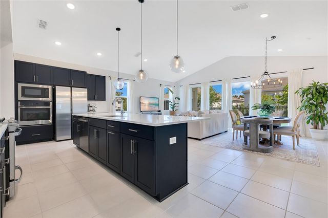 744 CURLY LOCKS LOOP, Apopka, FL 32703