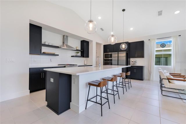 744 CURLY LOCKS LOOP, Apopka, FL 32703