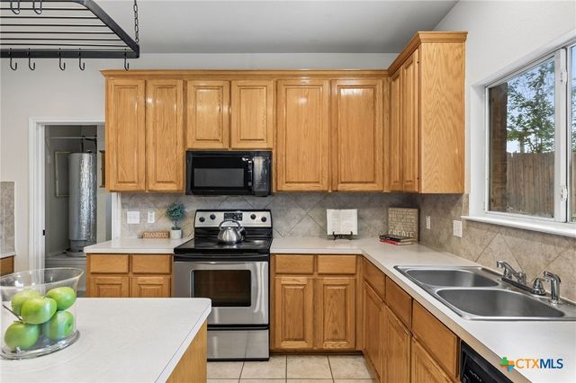 303 Buckskin Trail, Harker Heights, TX 76548