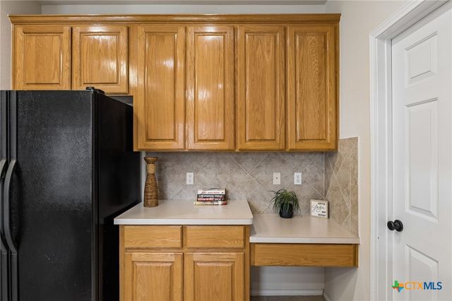 303 Buckskin Trail, Harker Heights, TX 76548