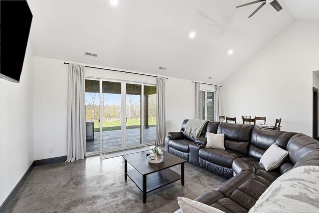 21921 Contrast Road, Pine City, MN 55063