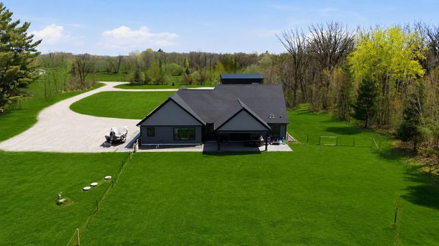 21921 Contrast Road, Pine City, MN 55063