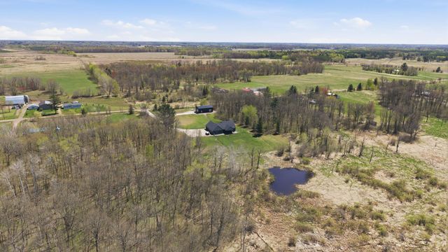 21921 Contrast Road, Pine City, MN 55063