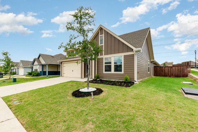 11129 Pond View Court, Providence Village, TX 76227