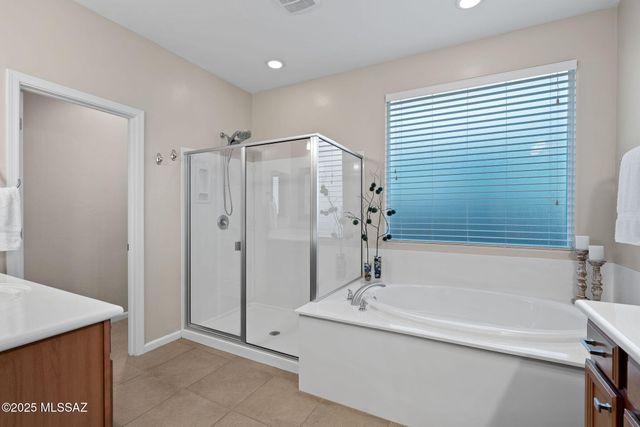 7245 Cactus Flower Pass, Marana, AZ 85658