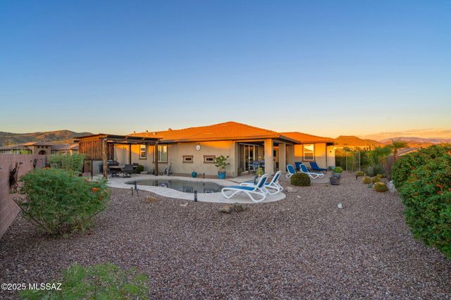 7245 Cactus Flower Pass, Marana, AZ 85658