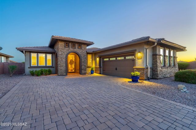 7245 Cactus Flower Pass, Marana, AZ 85658